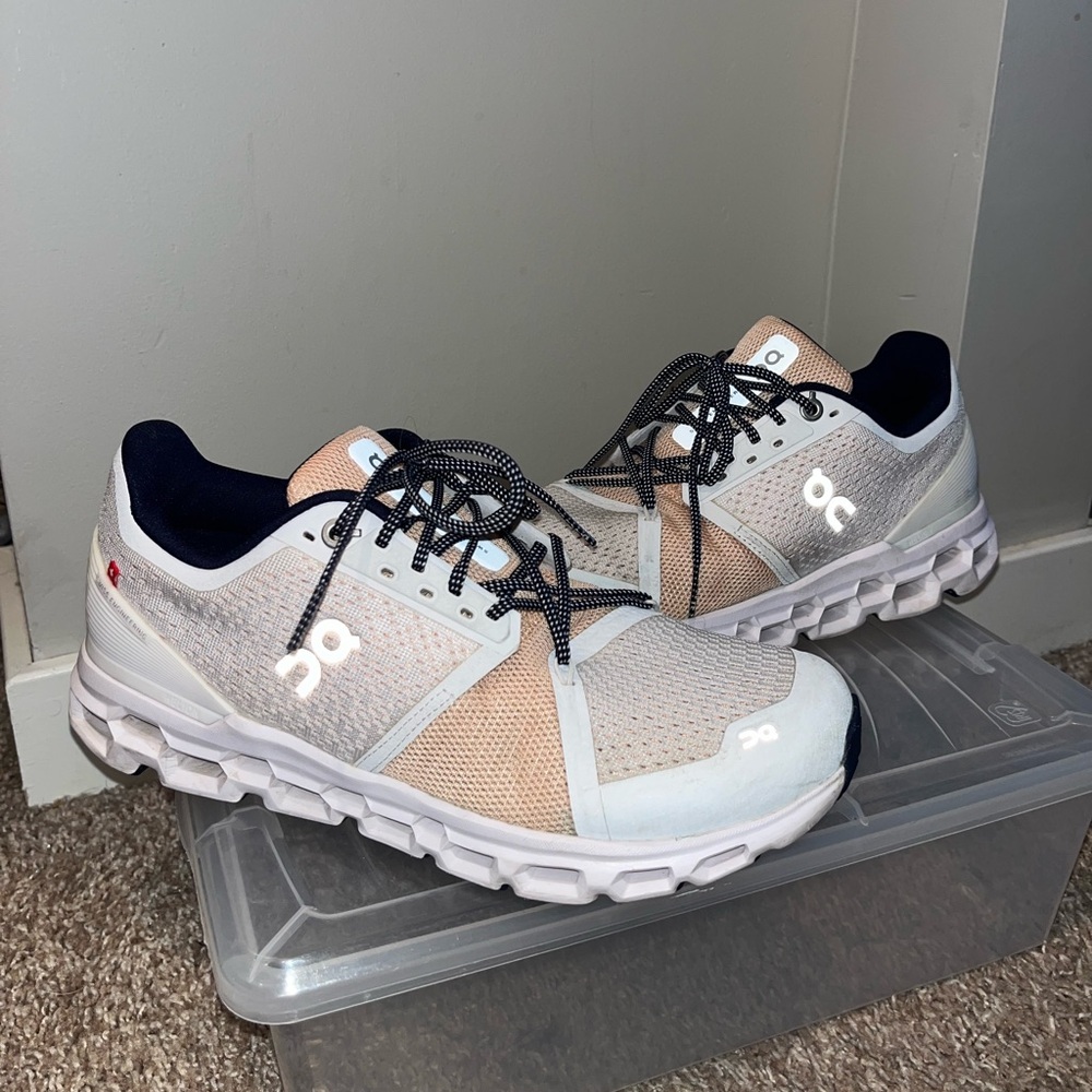 Cloud shoes